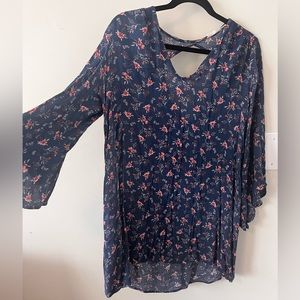 Tunic Dress with Keyhole Back
